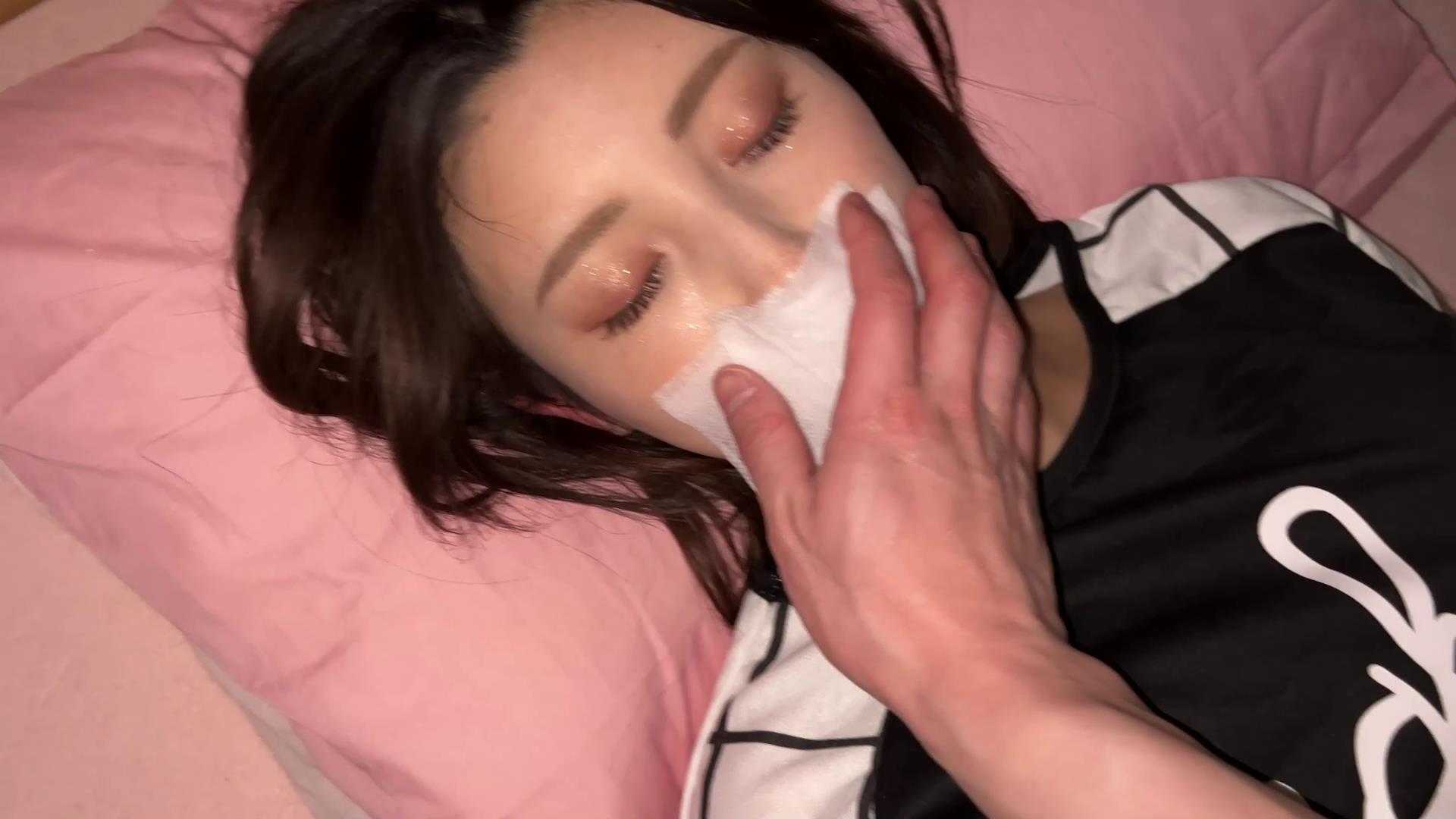 暗黑王子-放倒多名少女舔吃她们的嫩脚 下
